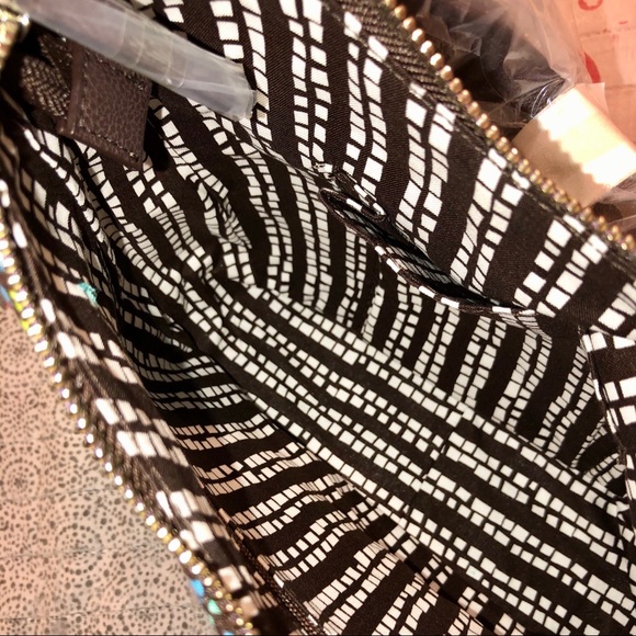 Vera Bradley Crossbody Purse - Picture 3 of 3
